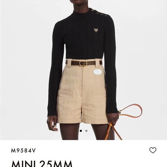 New Louis Vuitton belt - Picture 2 of 2